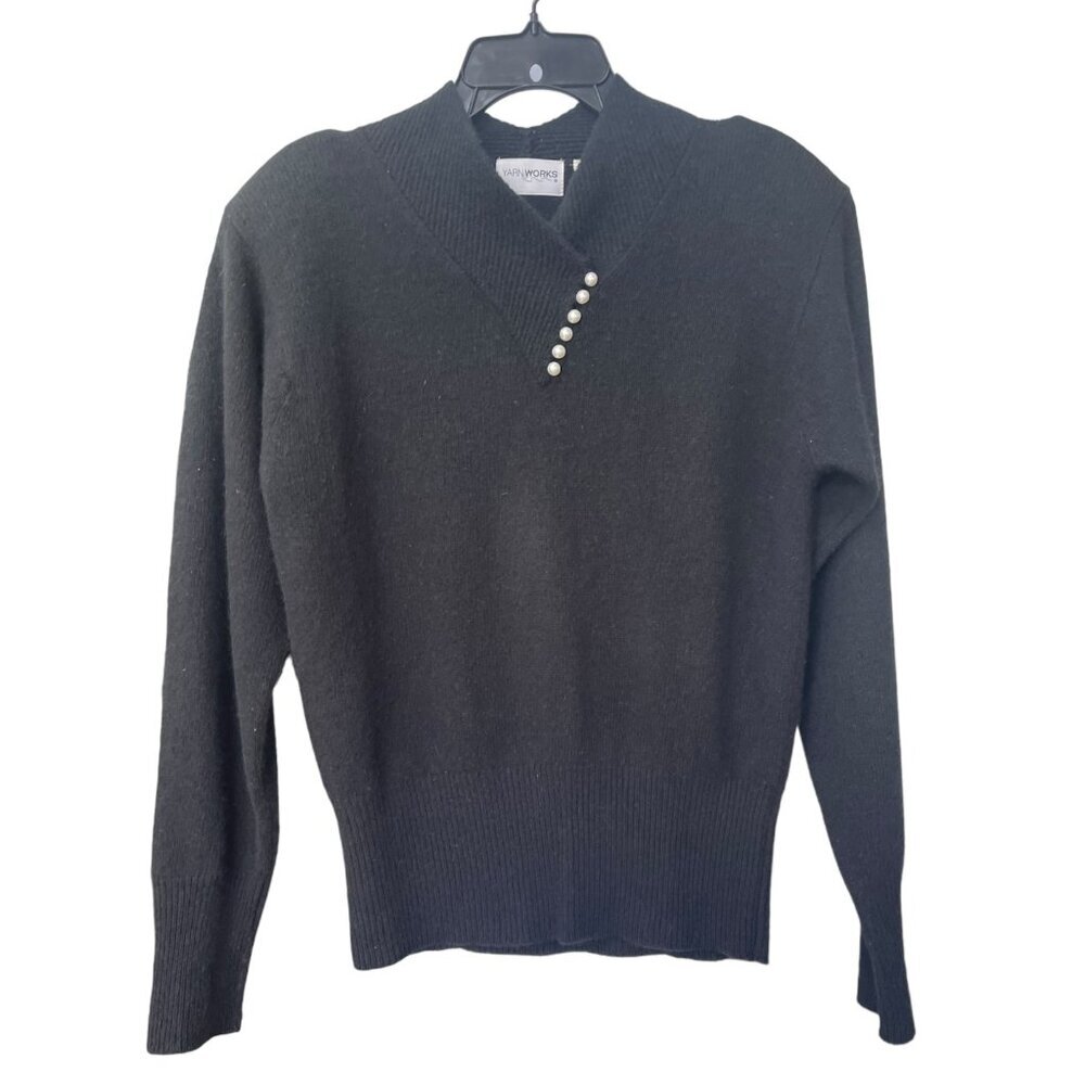 YarnWorks Women’s Sweater Size Medium Black Angora Vintage Blends Soft Warm